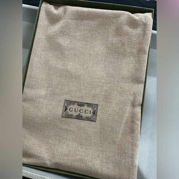 Gucci Notebook - Picture 11 of 14